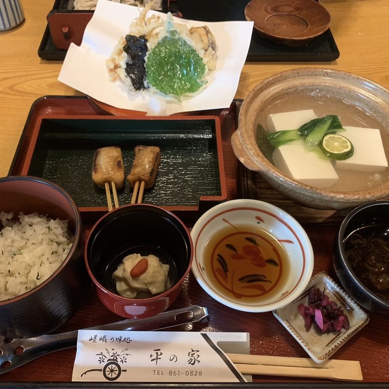 (自家製麺 新渡月 （じかせいめん しんとげつ）)