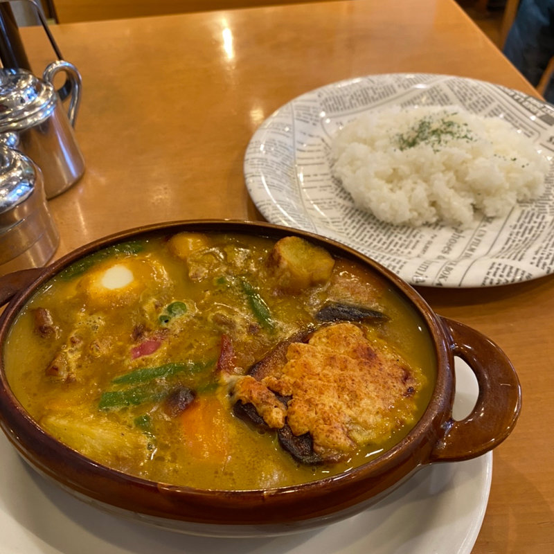じゃが芋・ローストチキンカリー(Kikuya Curry （キクヤ　カリー）)