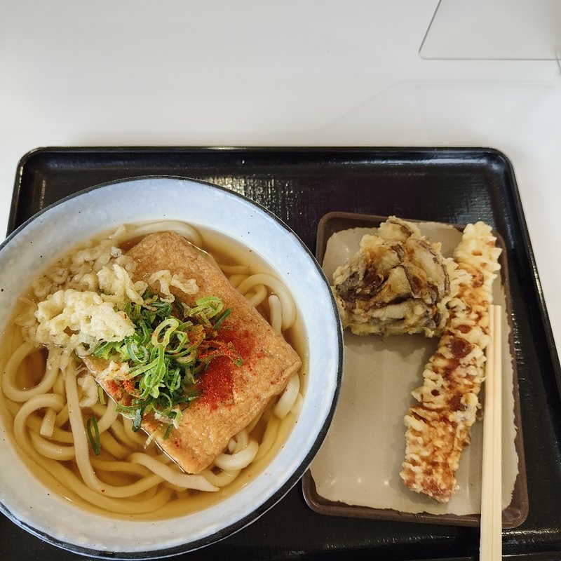 きつねうどん (大) ＋ 天ぷら(地粉屋 福ろう製麺)