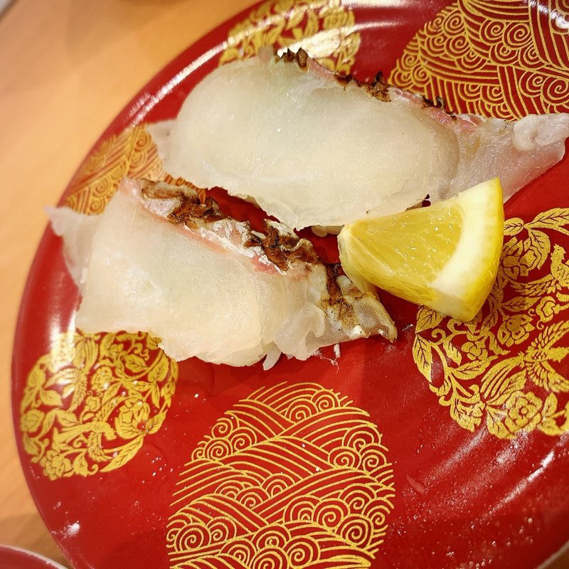 真鯛の皮目炙り(京寿司 箱崎店)