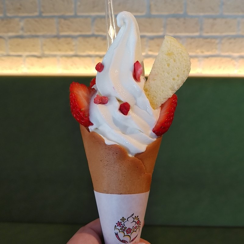 サブレソフト　いちご(プティ・メルヴィーユ 函館駅前店)