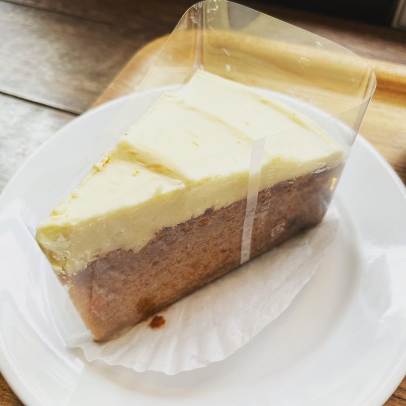 キャロットケーキ(THE CITY BAKERY 中目黒駅)