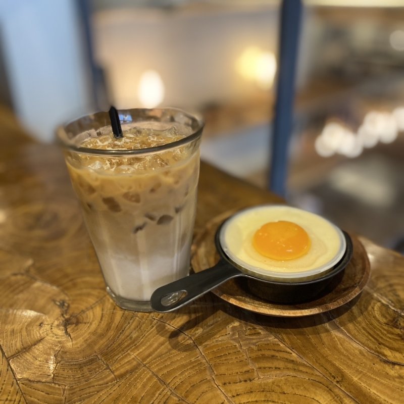 目玉焼きレアチーズケーキ(エッグベビーカフェ)