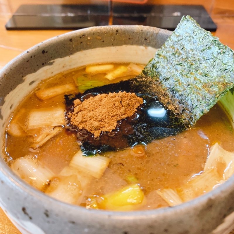 つけ麺　あつもり　玉子トッピング(つけ麺 真)