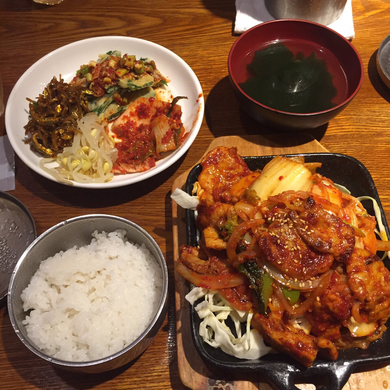 豚キムチ炒め定食(ハンサラン )