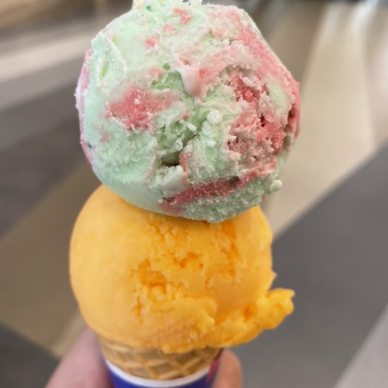 ダブル(サーティワンアイスクリーム olinas錦糸町店)