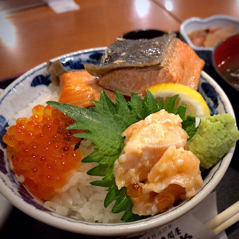 越佐親子丼(港食堂 )