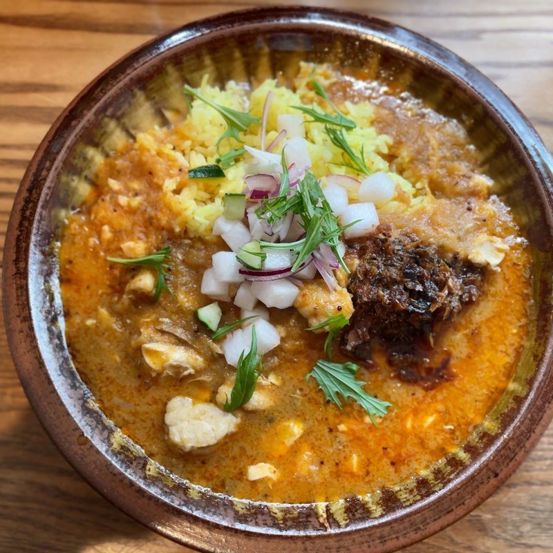 サバフグのレッドカレー(ガネーシュ m 北浜店 （ガネーシュ エム）)