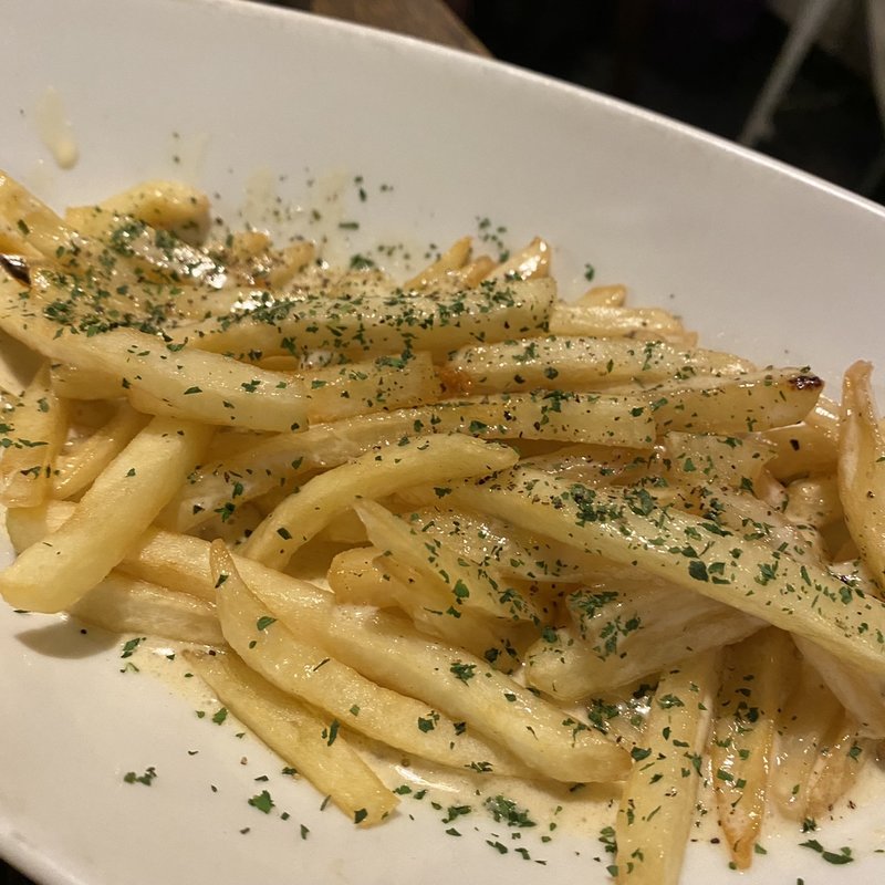 ゴルゴンポテト(こかげ酒場)