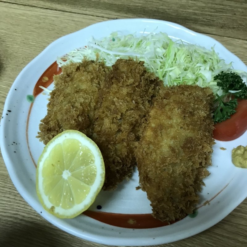 あじフライ定食(魚料理 かご平)