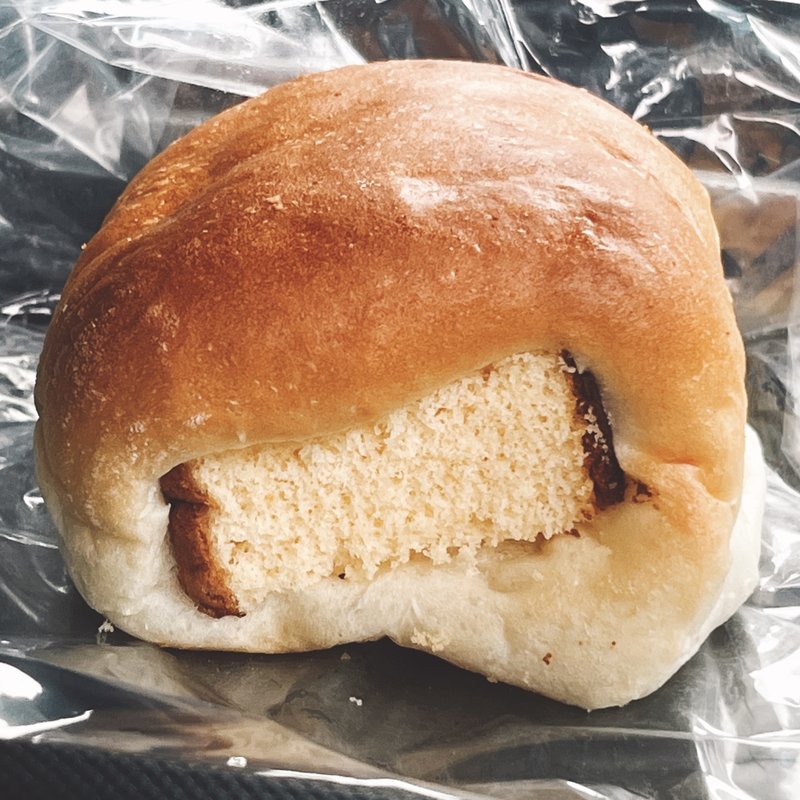 カステラパン(パンまるや)