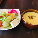 ランチスープ & サラダ(洋食屋 青空 （ヨウリョクヤ アオゾラ）)