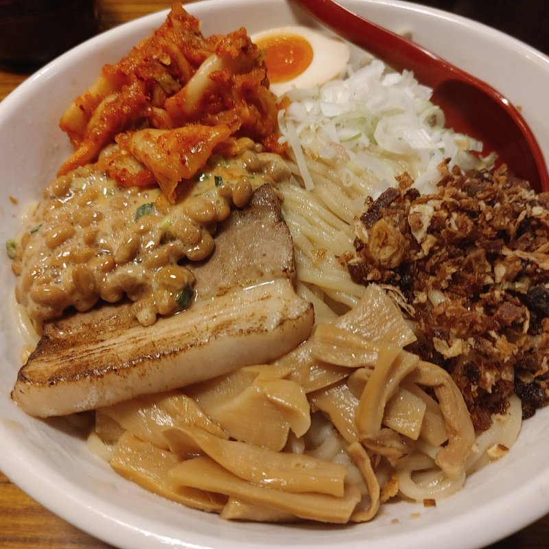 納豆チャーシュー油そば(辛しや )