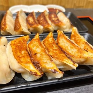 餃子(にしきギョーザ)
