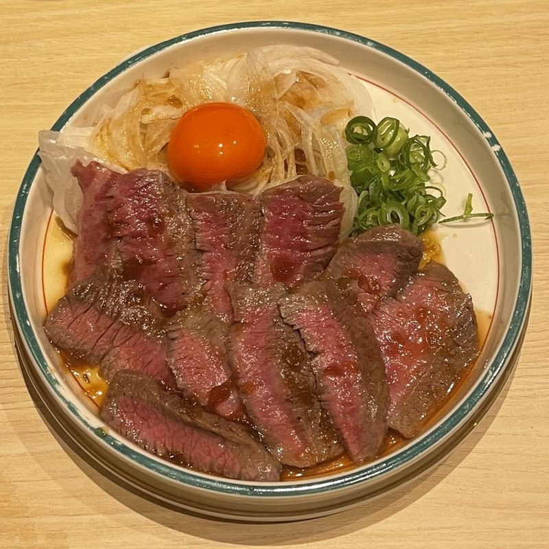 A5の焼き立てローストビーフ(精肉卸問屋直営店 牛次郎 福島駅前店)