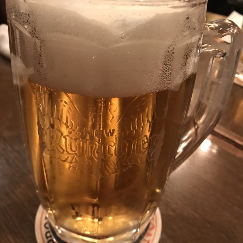 大ジョッキ(ニューミュンヘン 神戸大使館 )