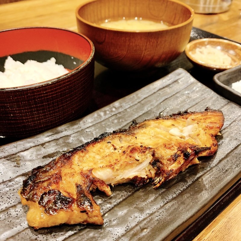 黒ムツ照り焼き定食(しんぱち食堂 蒲田店)