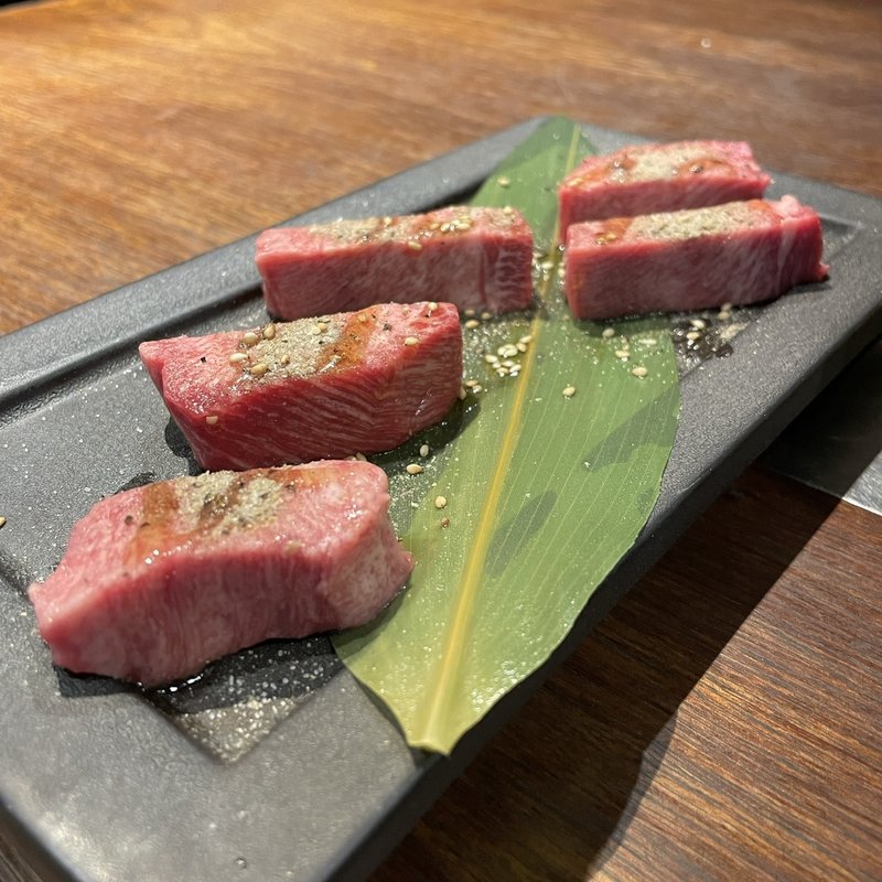 厚切り特上塩タン(万両 肥後橋店 （マンリョウ）)