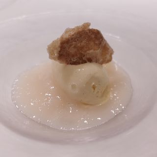 白桃のミルクアイス(ルメルシマン オカモト)