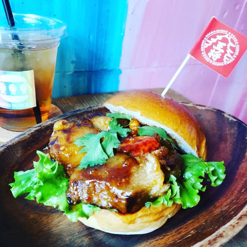 もっちりマグロ黒酢辛味炒め 健美中華至極の逸品(toto BURGER)