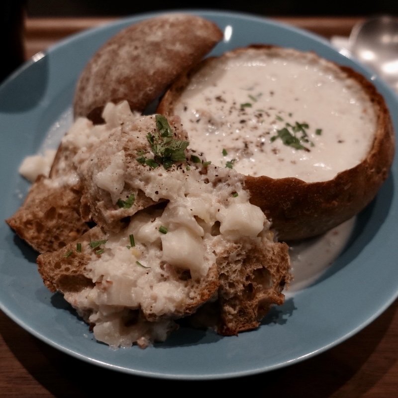 ブレッドボウルチャウダー(THE CITY BAKERY 東急プラザ銀座)