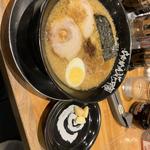 嵐げんこつチャーシュー麺大盛り