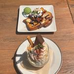 (ブルーブックスカフェ （BLUE BOOKS cafe）)