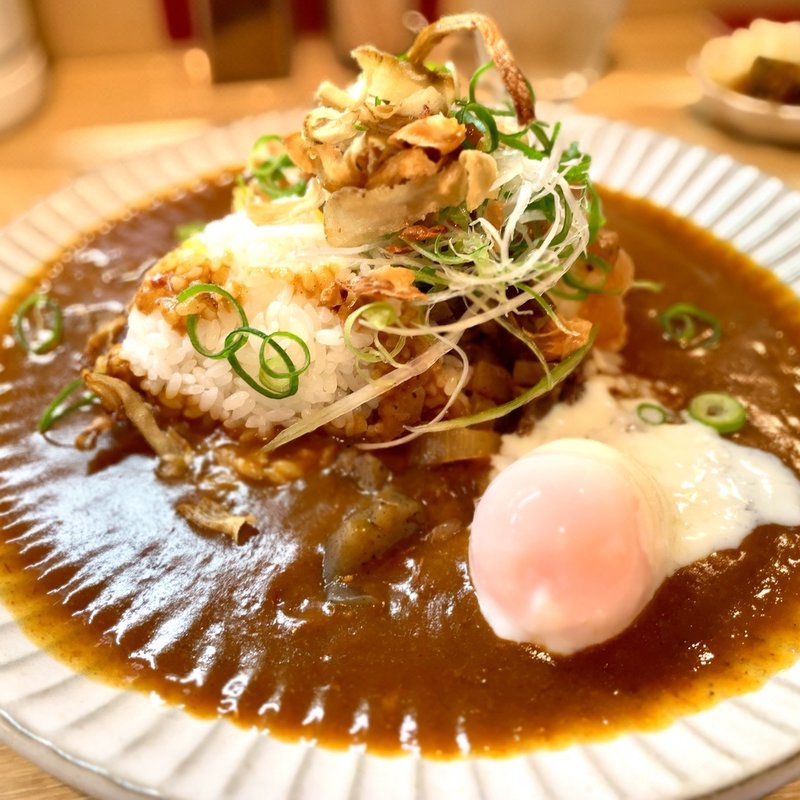 牛すじとネギのカレー(マダム・カリー)