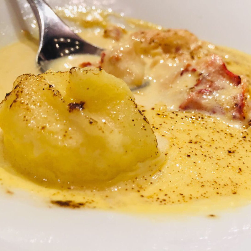 月日貝とオマールのサバイヨングラタン(フランス厨房 旬彩 中央駅店 )