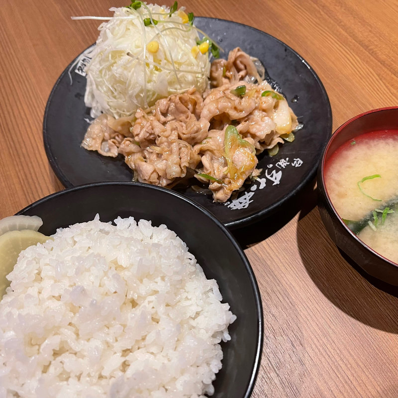生姜焼き定食(伝説のすた丼屋 名古屋栄店)
