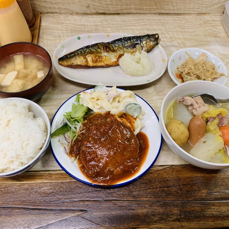 三品定食(お食事 樹)