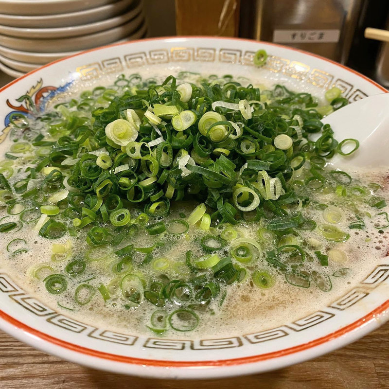 ネギラーメン(博多ラーメン でぶちゃん 高田馬場本店)