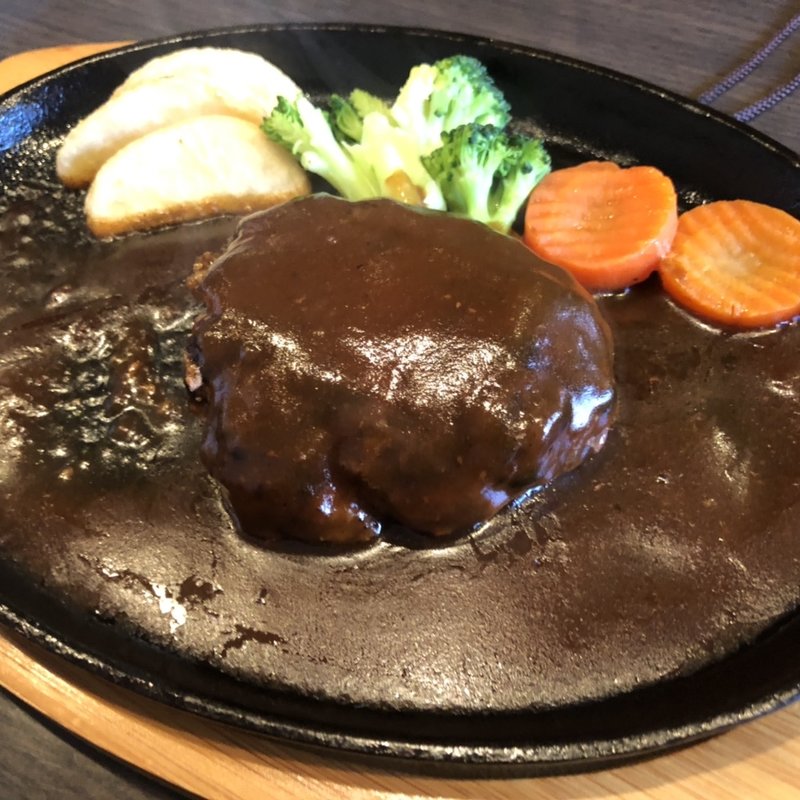 ハンバーグ(Cookin' Pierrot)