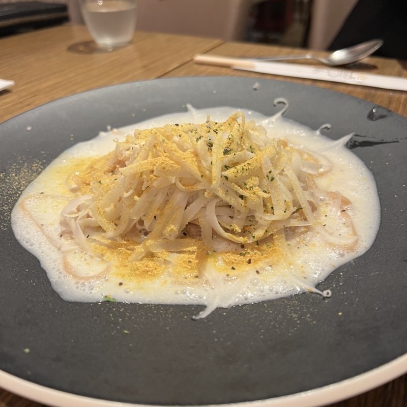 玄米パスタ ヴィーガンチーズ カルボナーラ(BiOcafe（ビオカフェ）)