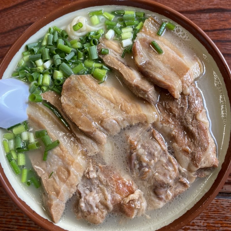 ソーキそば （中）軟骨(てだこ )