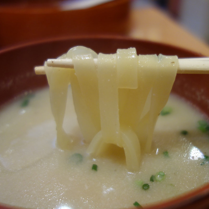 あら汁のきしめん(ひょうたん寿司)