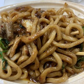 ホルモン焼きうどん(セブンイレブン)