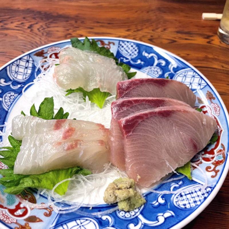 刺身三点盛り(ゑび車 （えびぐるま）)