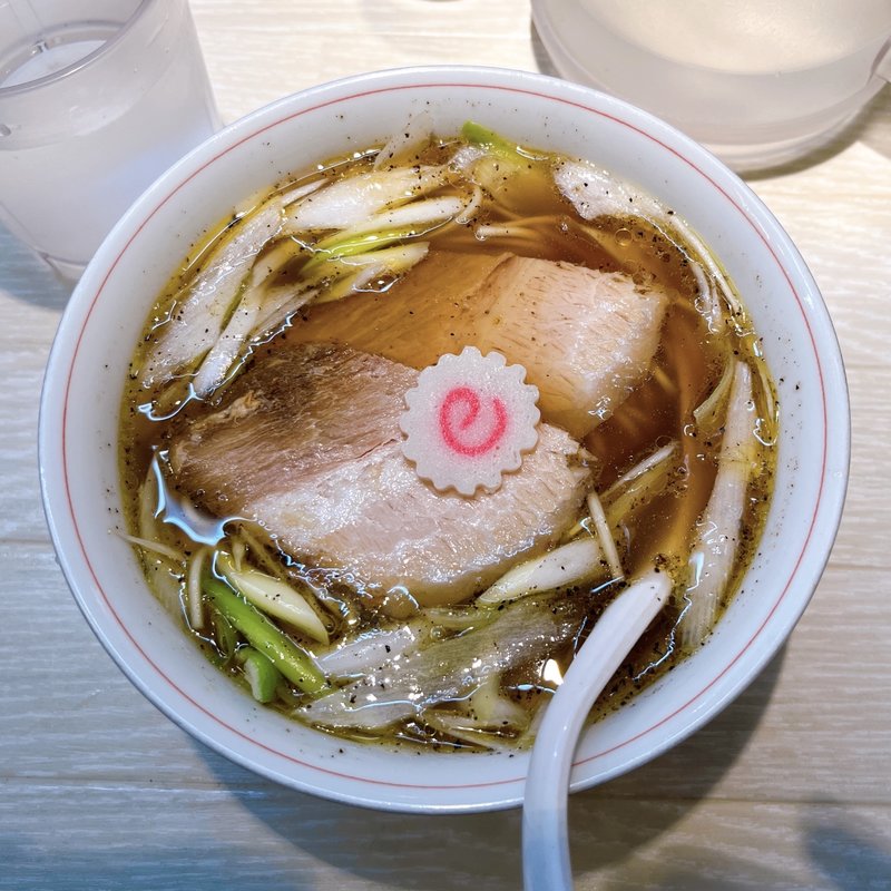 王様中華そば(本枯中華そば 魚雷 )