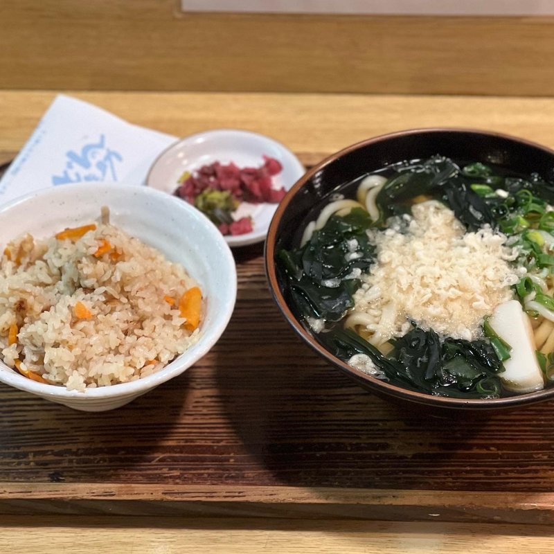 うどん定食(うどんの幸助 だいたて本店 （うどんのこうすけ）)