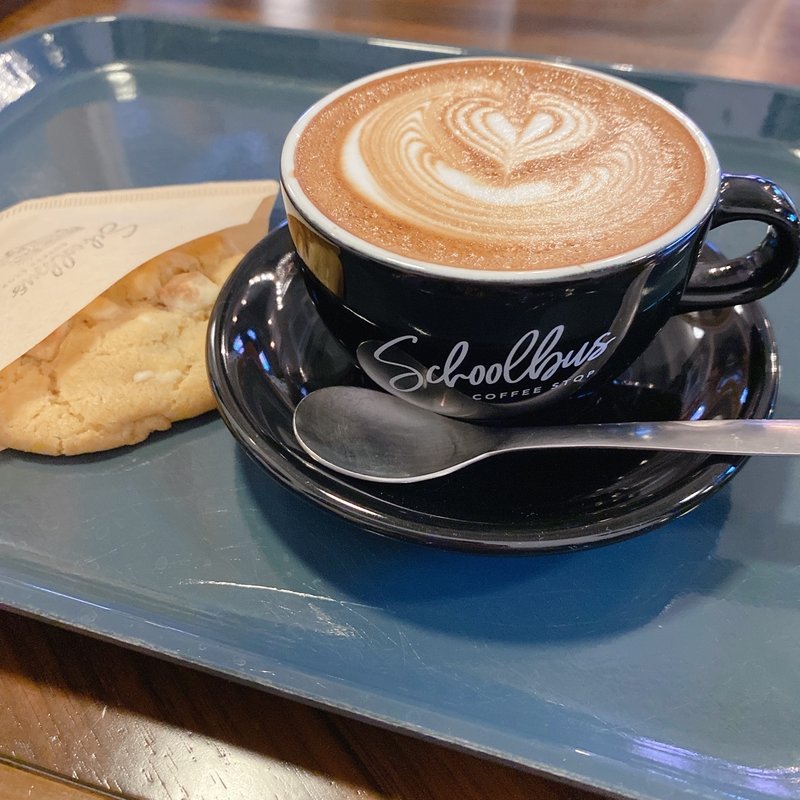 カフェラテ(SCHOOL BUS COFFEE STOP MOTOMACHI)