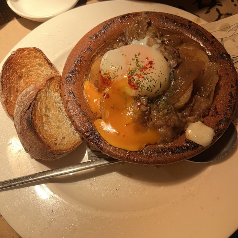 牛すじの肉じゃが(汁べゑ 渋谷店)