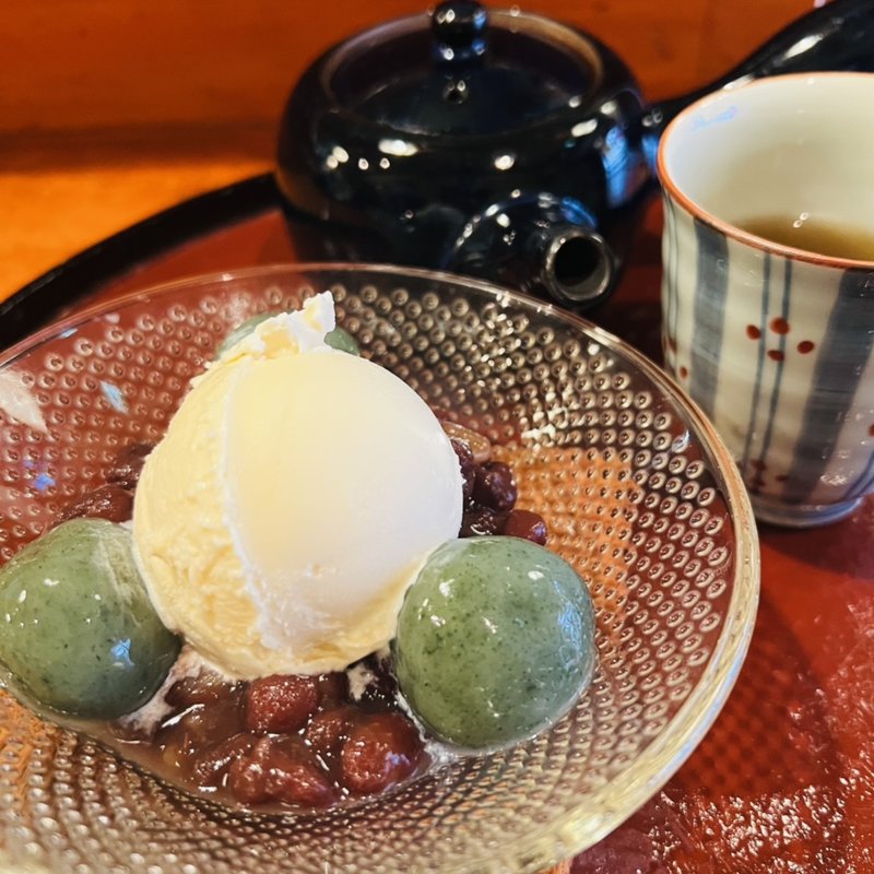 クリーム白玉あずき(甘処あかね)