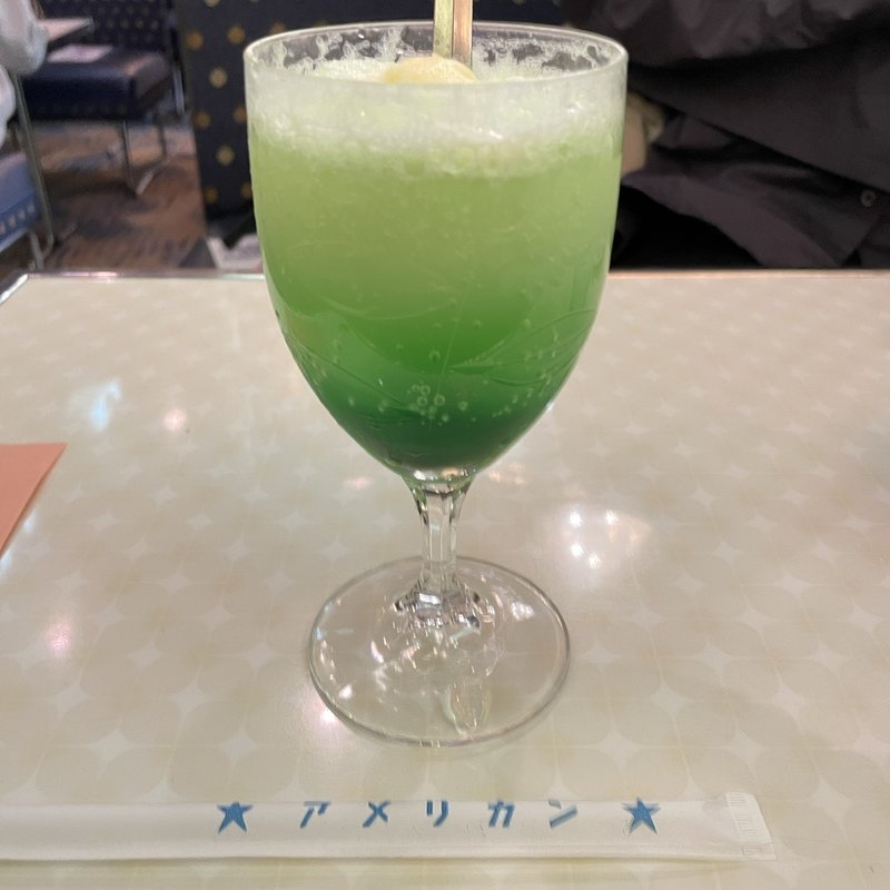 クリームソーダ(純喫茶 アメリカン)