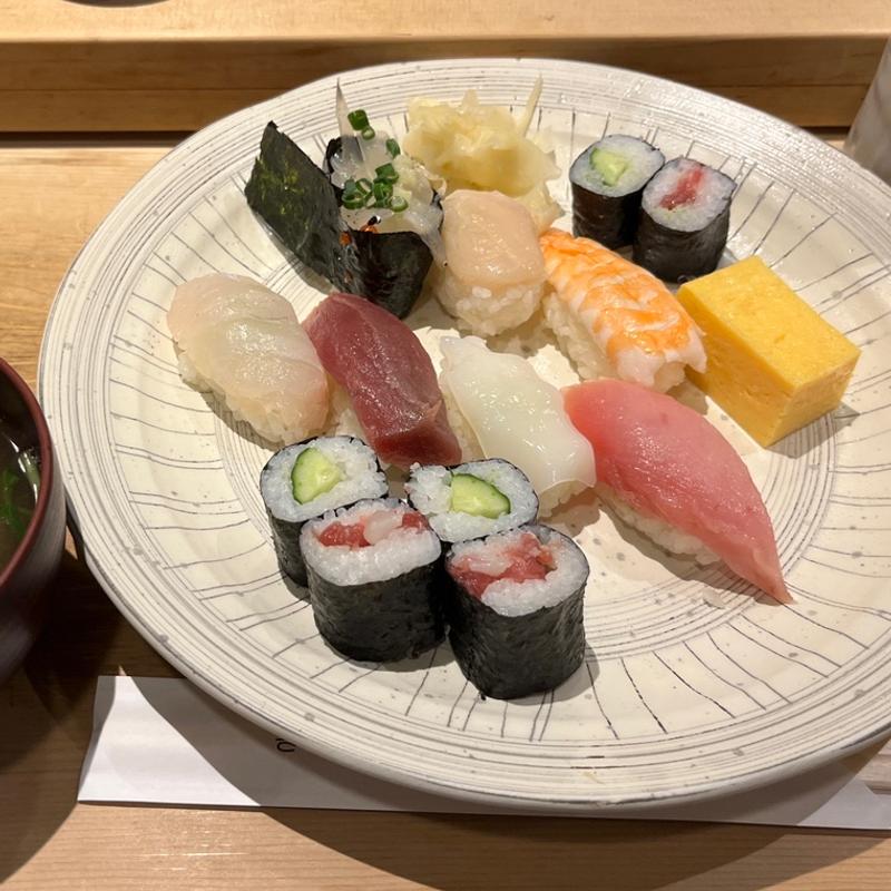 にぎり1人前(ぎんざまぐろや )