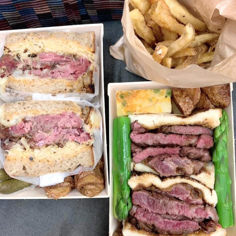 ルーベンサンド ステーキサンド(The Burn)