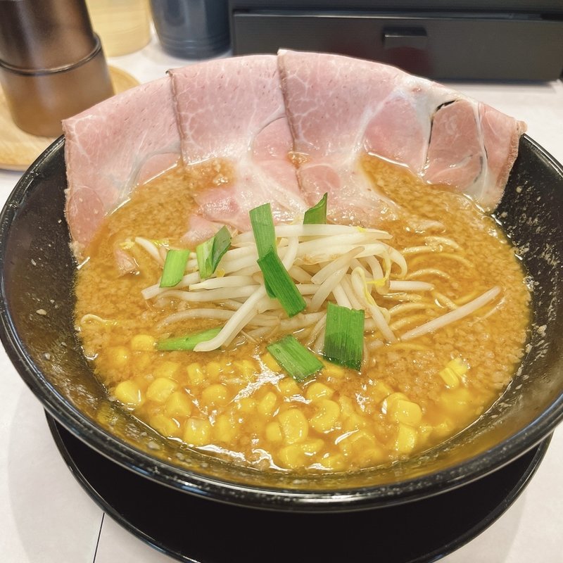 ONE（背脂入り味噌ラーメン）(世界が麺で満ちる時 宇都宮店)