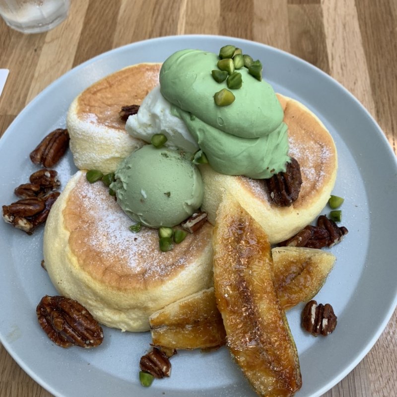  奇跡のパンケーキ　ローストピスタチオとキャラメルナッツ(FLIPPER'S 自由が丘店)
