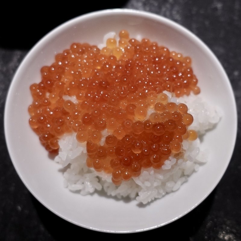 いくらごはん(駄目な隣人　新宿店)