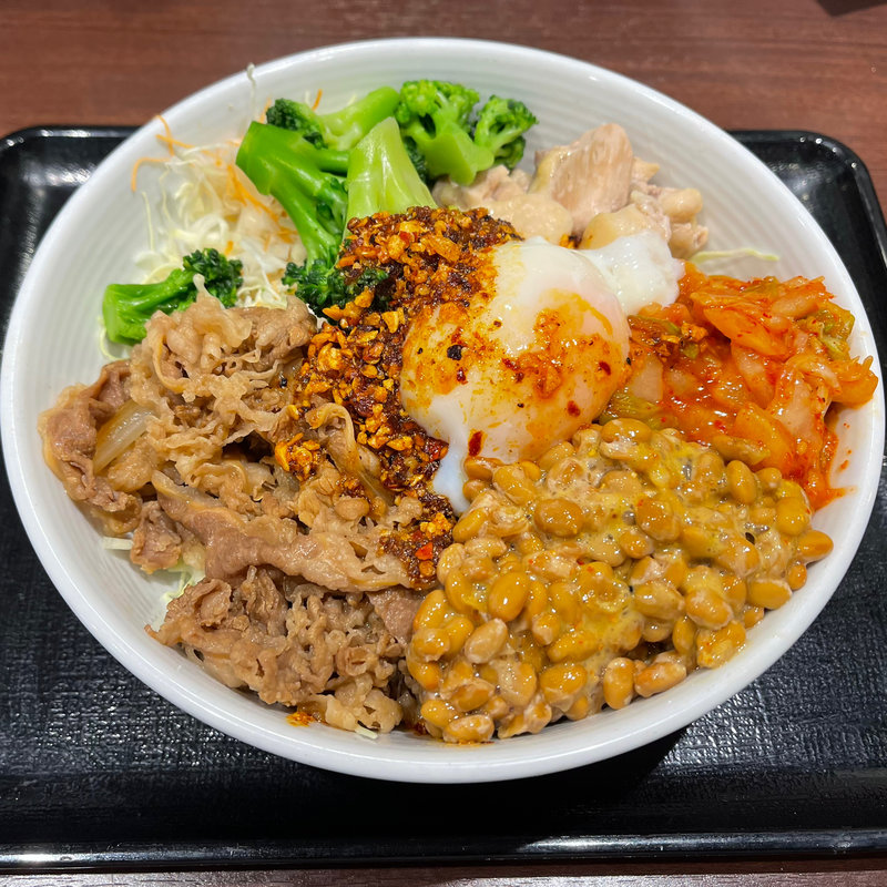 RIZAP辛牛サラダ(吉野家 大津通栄店 )